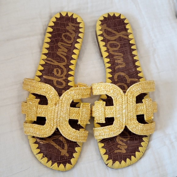 Sam Edelman Shoes - SAM EDELMAN Women's Beckie Slide Sandal in Yellow size 6 1/2